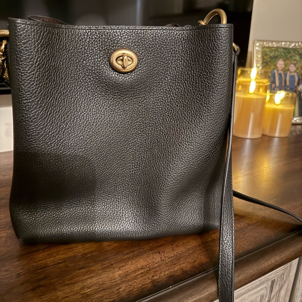 Coach Black Leather Shoulder Bag